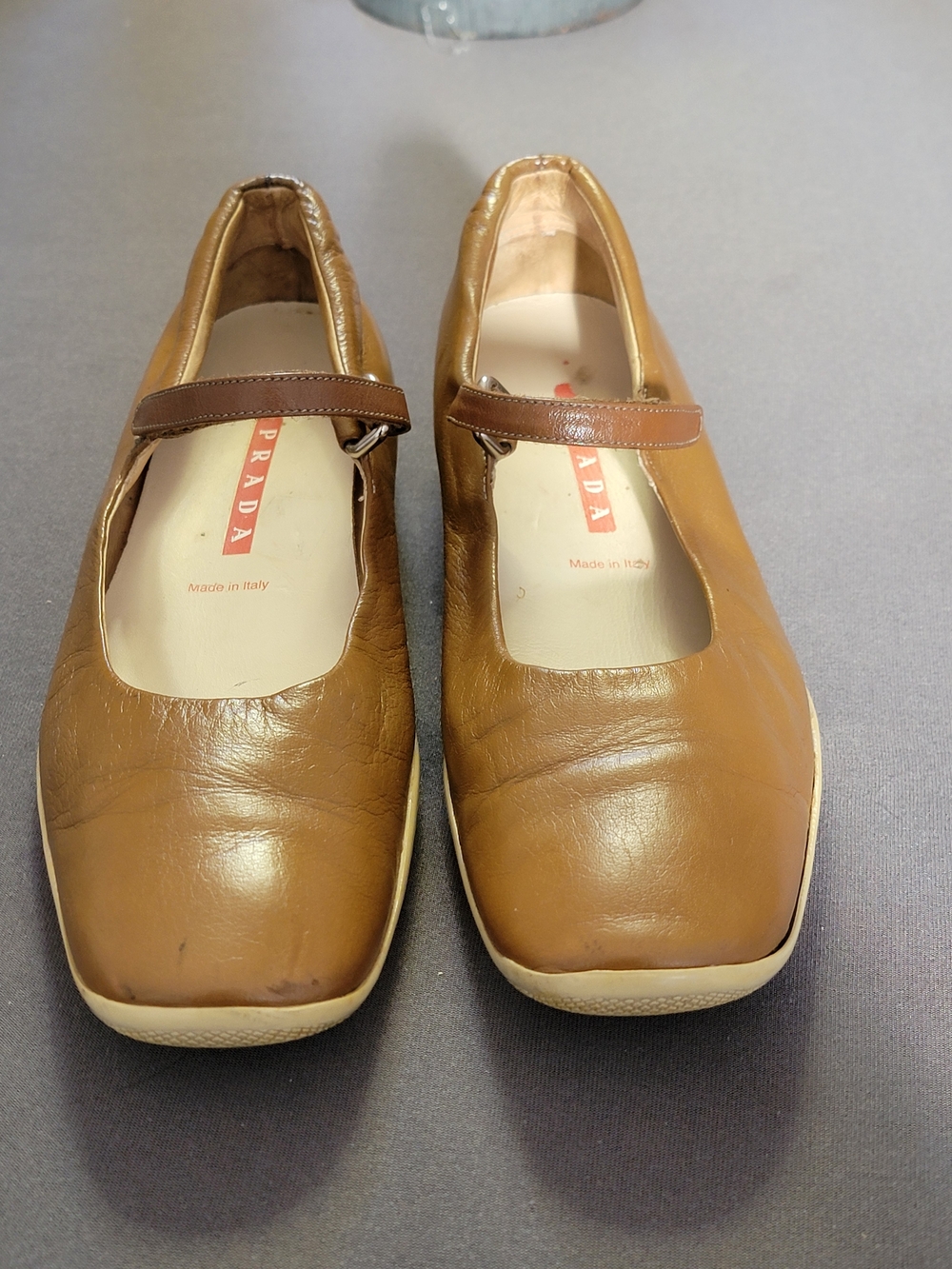 Prada Tan Leather Mary Jane Flats with Velcro Straps 39.5UK 9.5 US - Picture 2 of 10